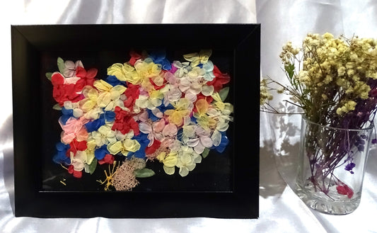 Artistic Frames with Real Preserved Flowers