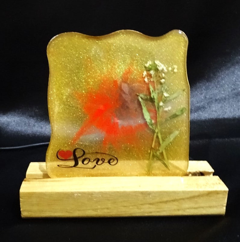 "Golden Love" Night Lamps with Preserved Flowers
